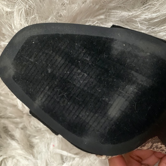 Snake-Like Mule - Picture 2 of 2